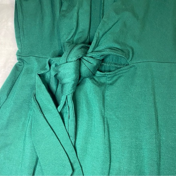 NWT Reformation Aria Tie Front Maxi Dress in Emerald - Size S - Picture 10 of 15